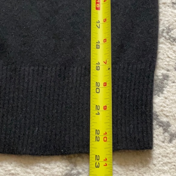 Theory Black Cashmere Sweater - Picture 12 of 14